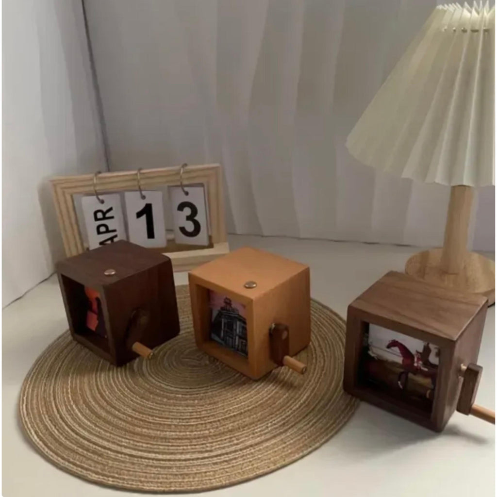 Custom Photo Flip Book Frame Personalized Hand-Crank Memory Photo Frame Wooden Mini Photo Album Custom Wooden Photo Box Housewarming Gift