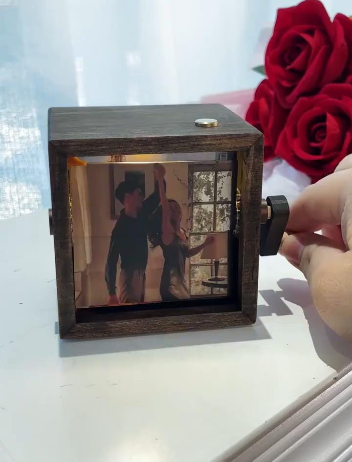 Custom Hand-Cranked Photo Flipbook Frame