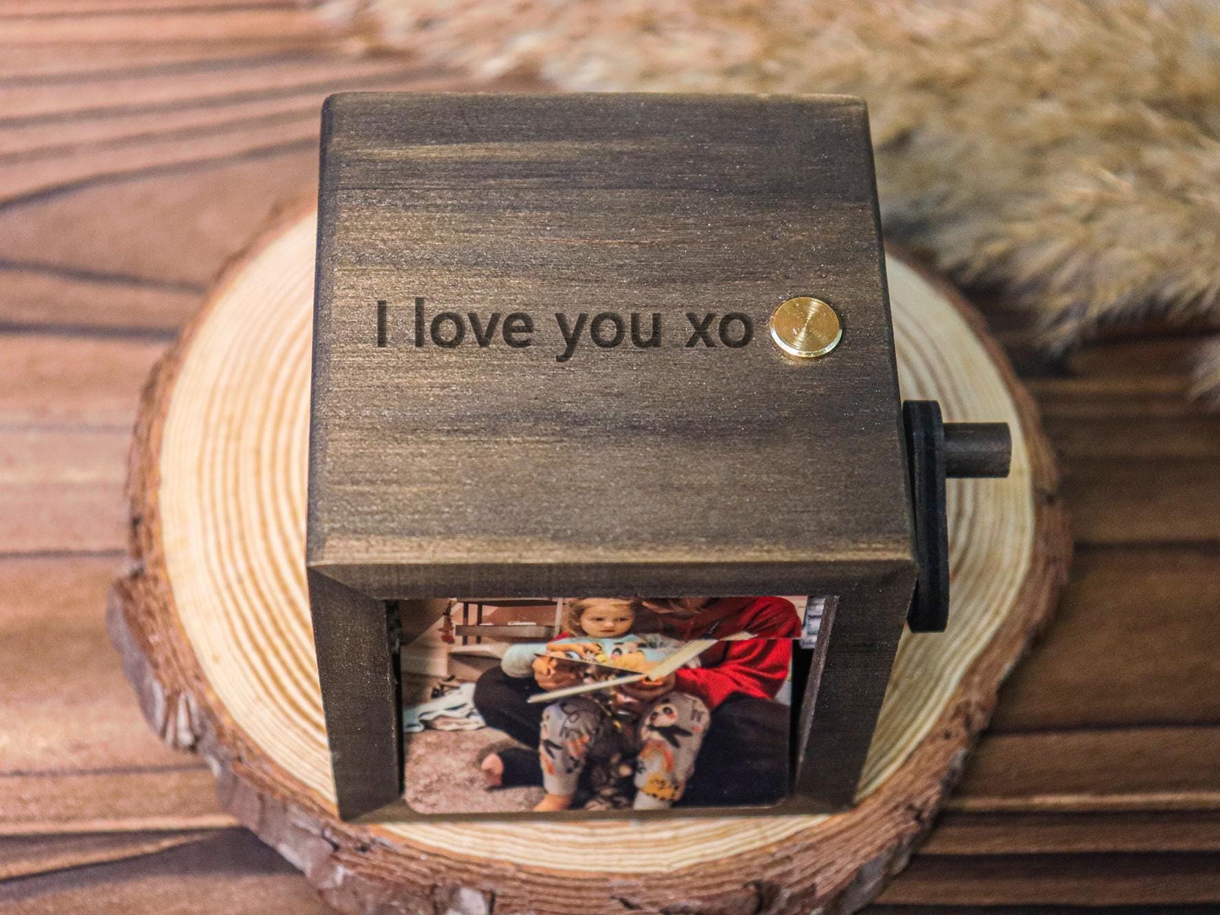 Custom Couple Flip Book Frame Animation Machine