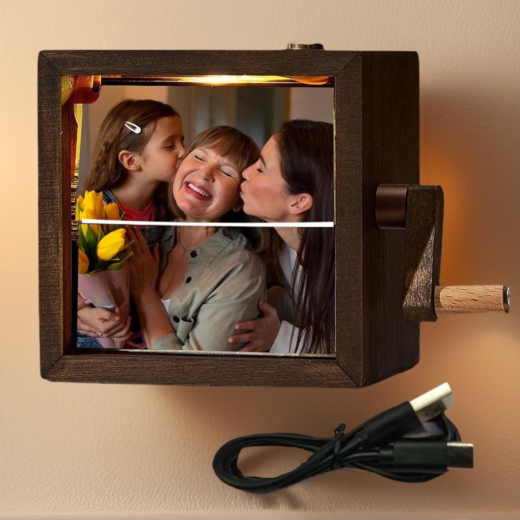 Custom Flip Animation Photo Frame, Personalized Wood Flip Photo Animation Frame, Unique Flip Book Frame Machine-Gift for family mom dad men
