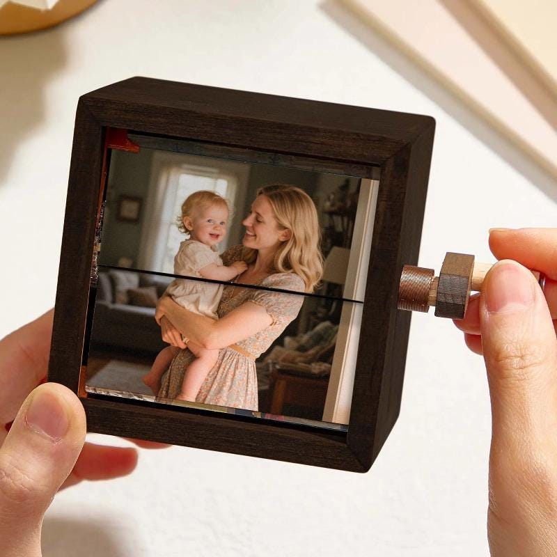 Custom Mechanical Photo Flip Book Frame