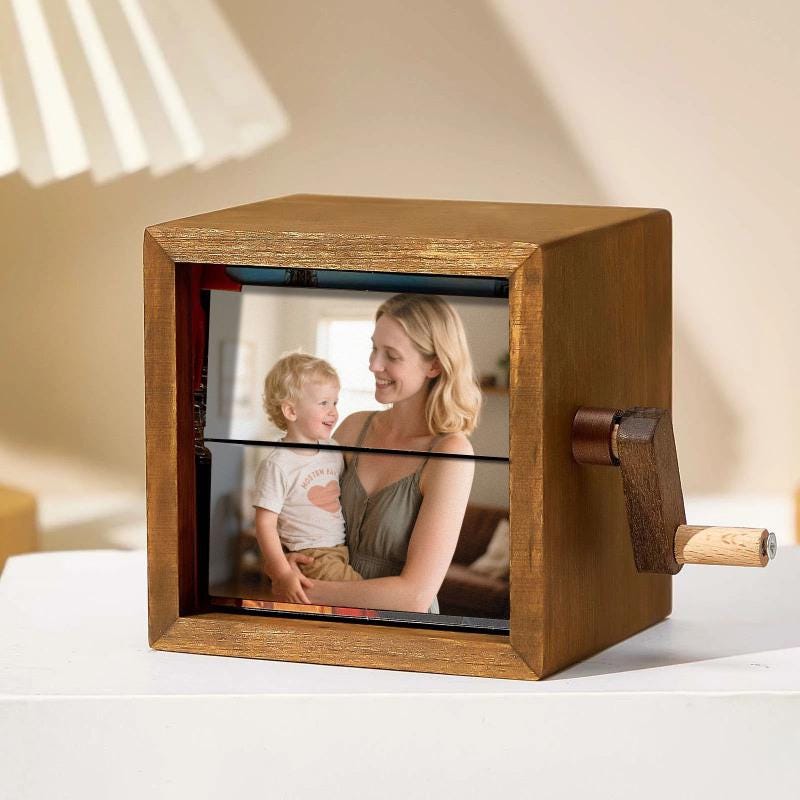 Custom Mechanical Photo Flip Book Frame