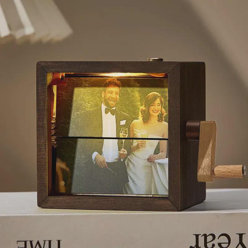 Animated Photo Album with Light