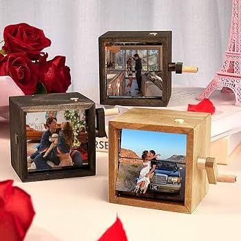 Handmade Animated Photo Box for Couples