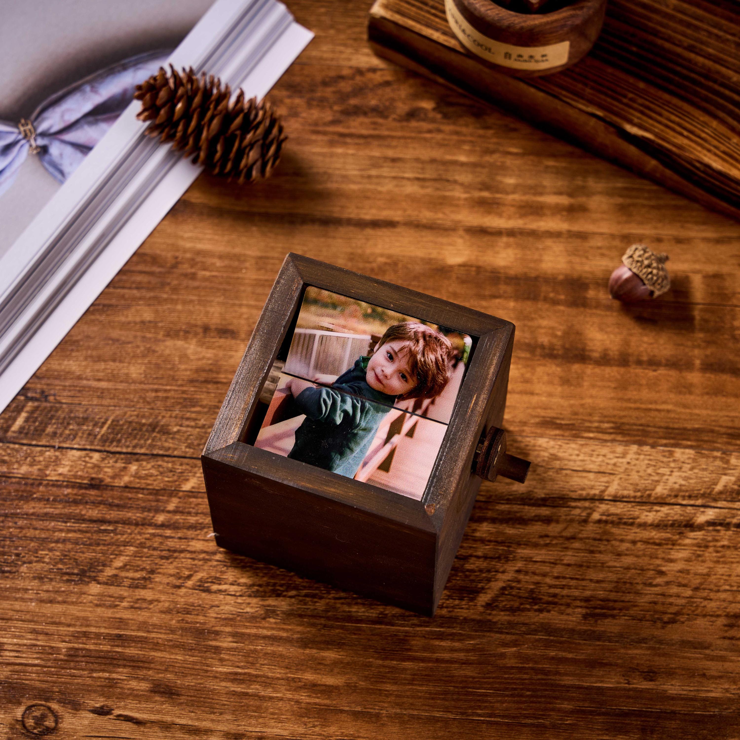 Custom Photo Flip book Animation Box